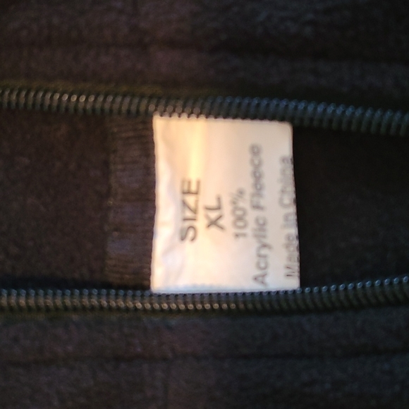 The Meadows Racetrack & Casino Quarter Zip Fleece - Picture 2 of 2